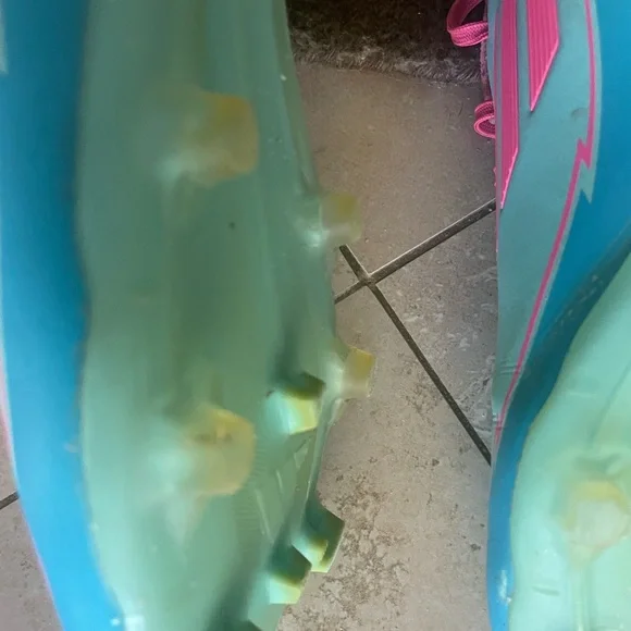 Adidas F50 League Messi FG/MG Soccer Cleats - Picture 8 of 11